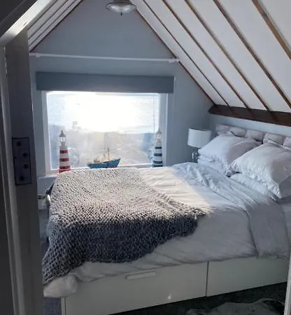 Lifeboat House 斯凯里斯